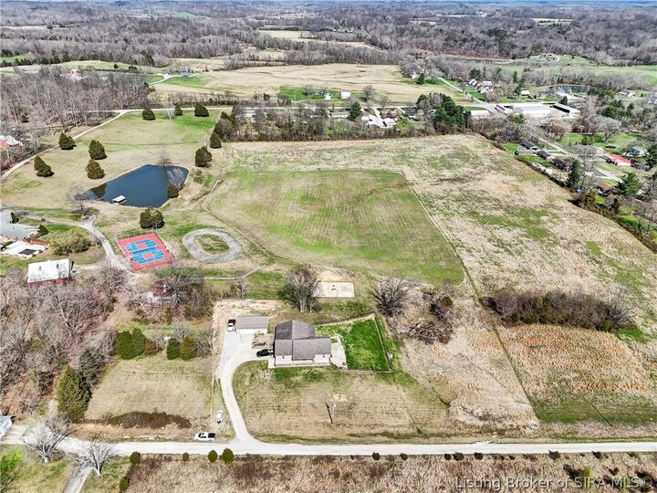 Property Photo: 3711 E Caney Road IN 47126