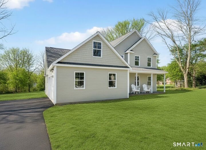 Property Photo:  102 West Street  CT 06248 