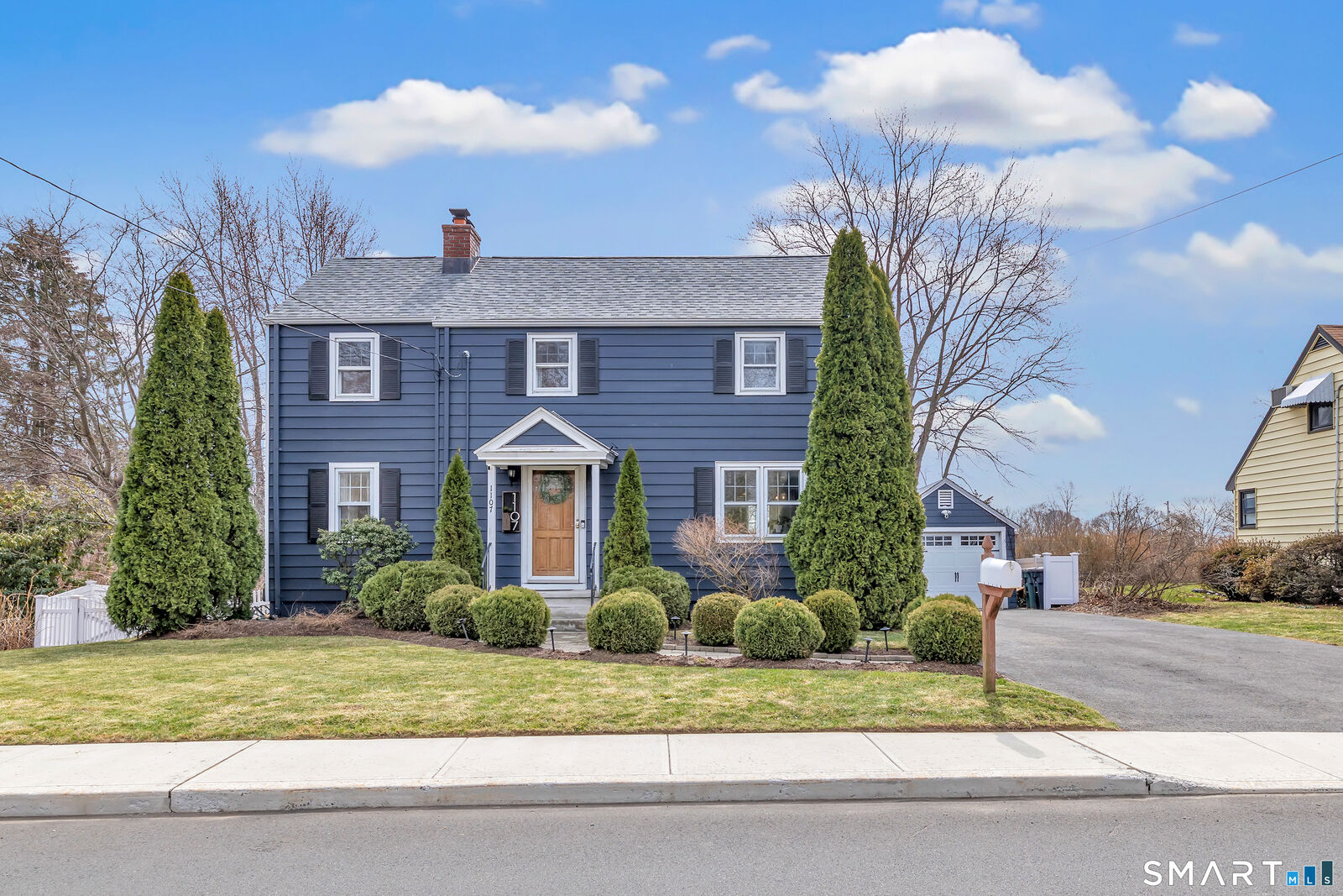 Property Photo: 1107 Naugatuck Avenue CT 06461