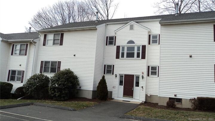 Property Photo:  167 Clark Street D  CT 06460 