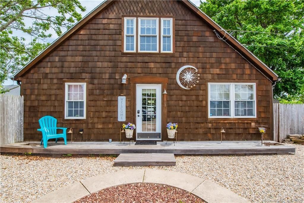 Property Photo: 11-A Cove Street CT 06475