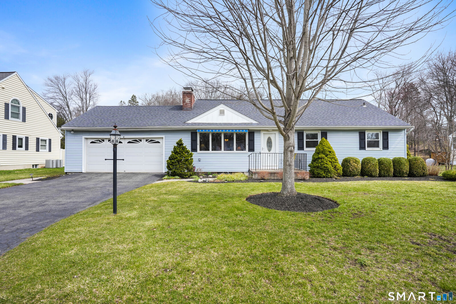 Property Photo:  4 Apple Blossom Lane  CT 06811 