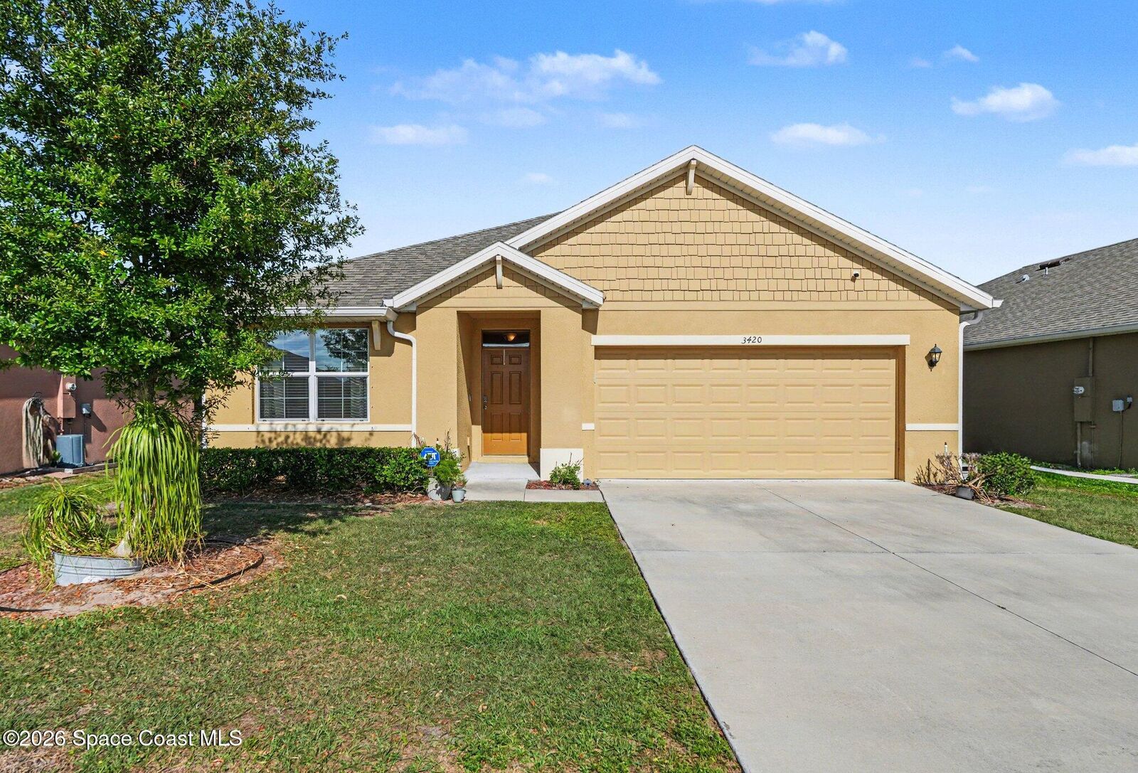 Property Photo:  3420 Burrowing Owl Drive  FL 32754 