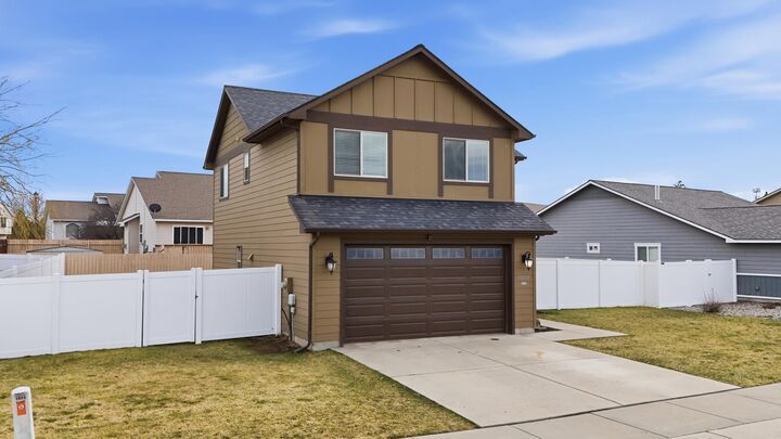 Property Photo:  13507 W 10th Ave  WA 99001 