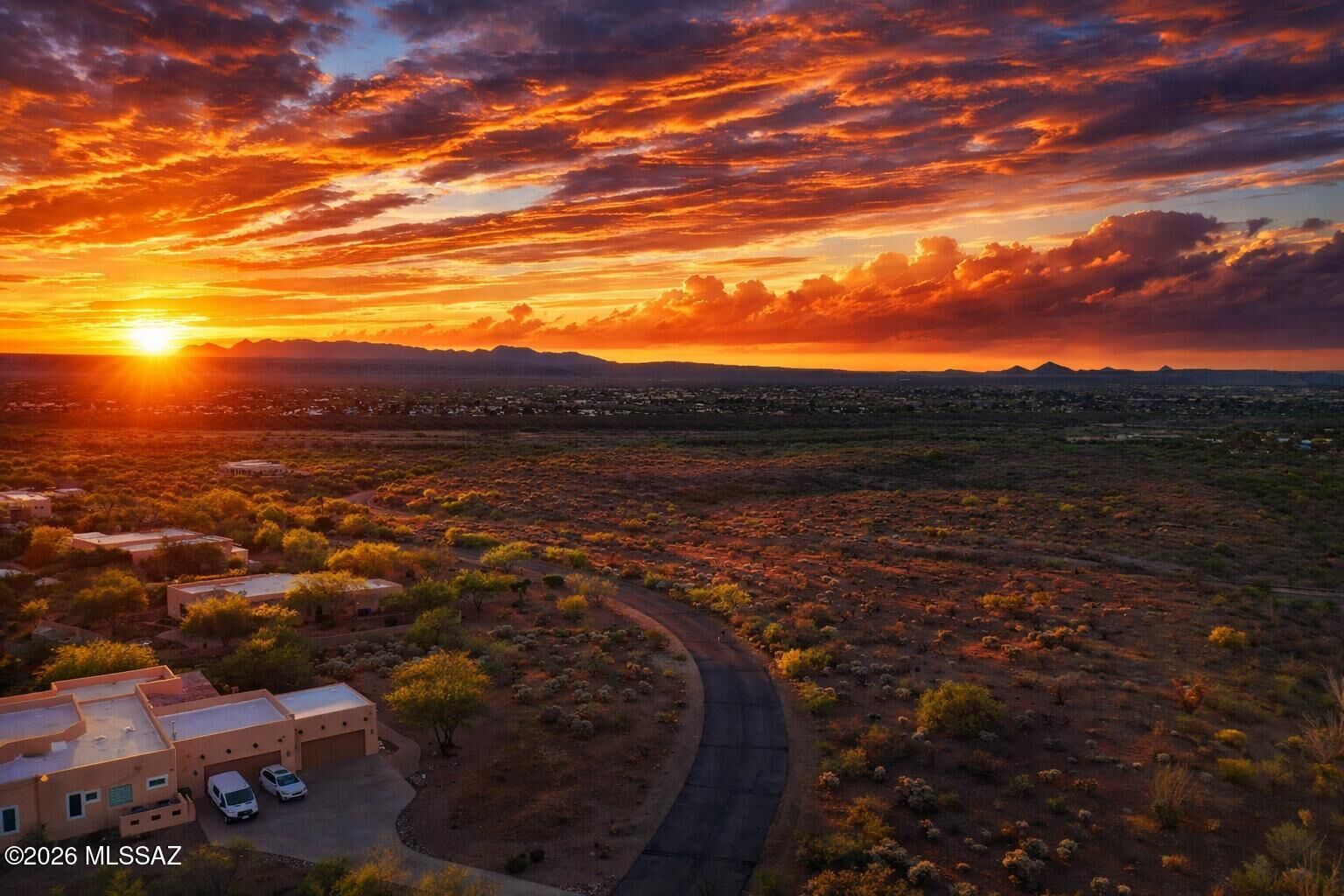 Property Photo: 770 E Canyon Rock Road 26 AZ 85614