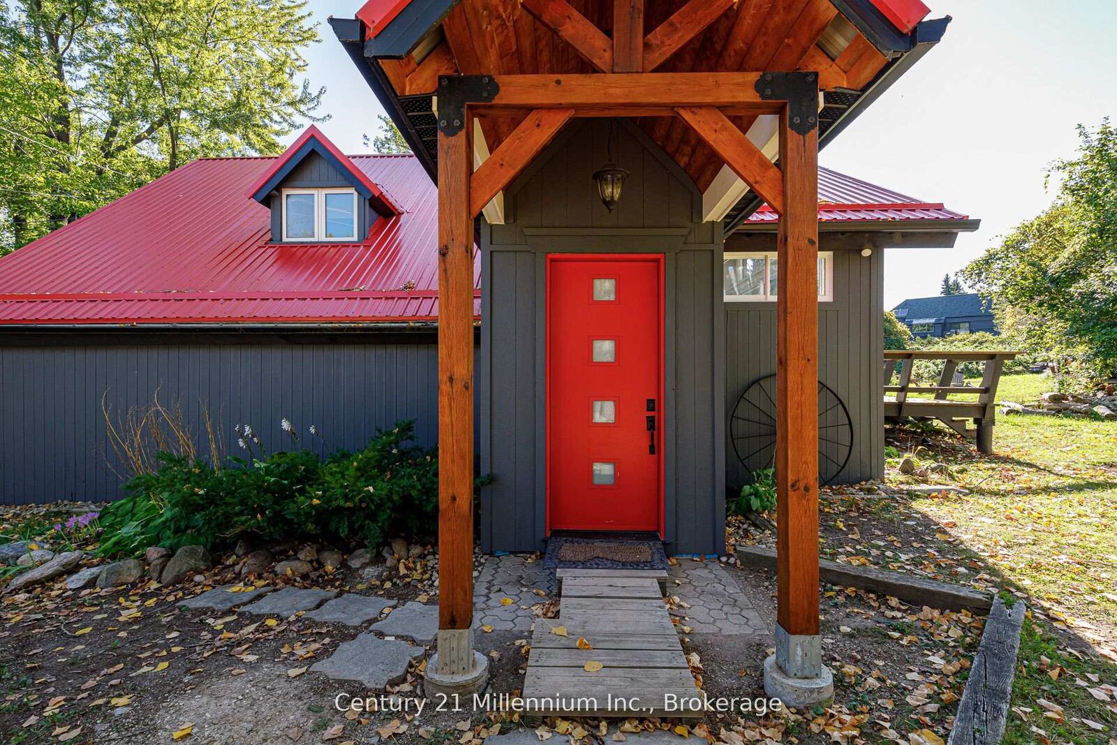 Property Photo:  178 Sleepy Hollow Road  ON L9Y 0S8 