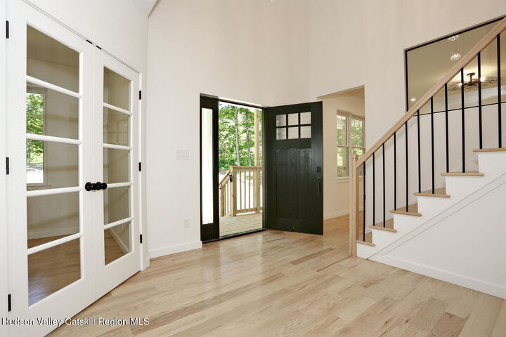 Property Photo:  344 N Ohioville  NY 12561 