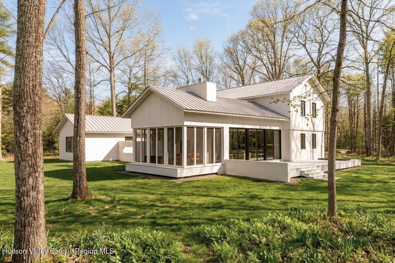 Property Photo: 131 Oakley NY 12404