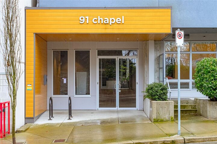 Property Photo:  91 Chapel St #406  BC V9R 0J3 
