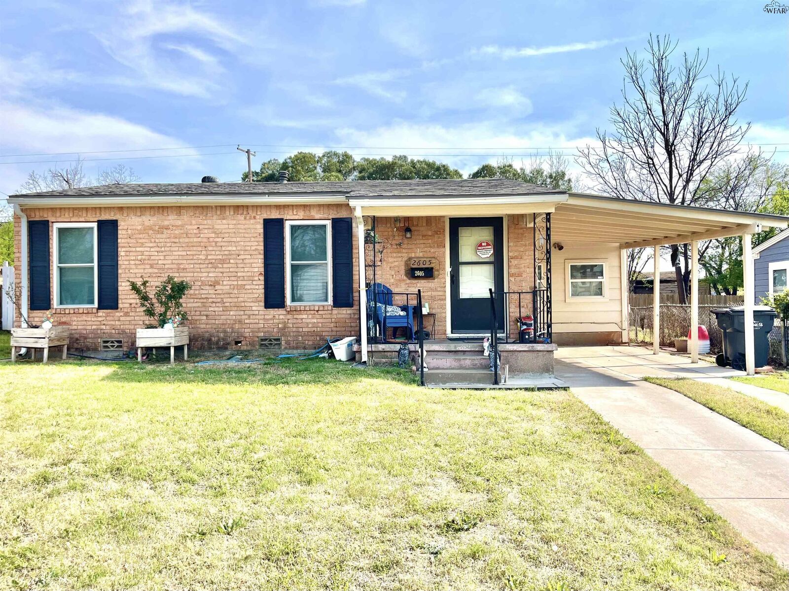 Property Photo:  2605 Inglewood Drive  TX 76301 