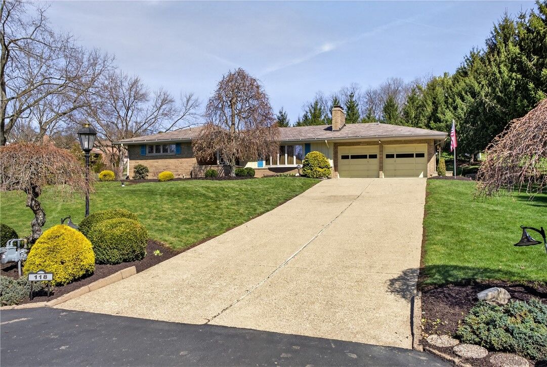 Property Photo:  118 Edgar Ln  PA 15367 