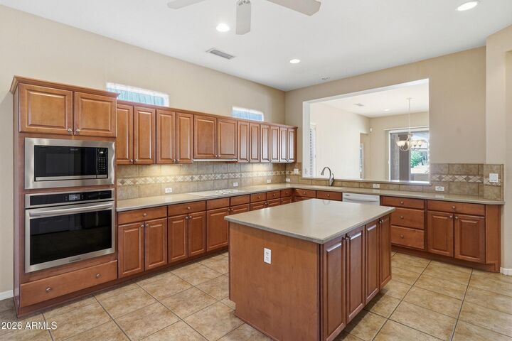 Property Photo:  17182 W Gable End Lane  AZ 85387 