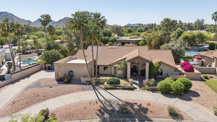 Property Photo:  9814 N 53rd Place  AZ 85253 