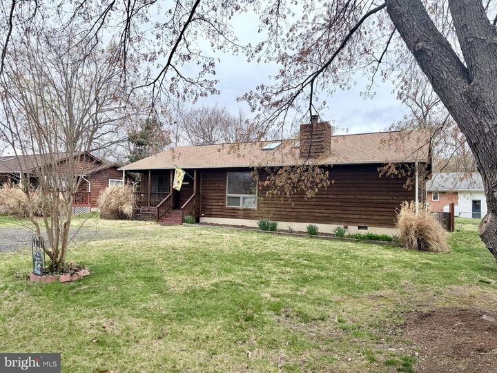 Property Photo:  121 11th Street S  VA 22443 