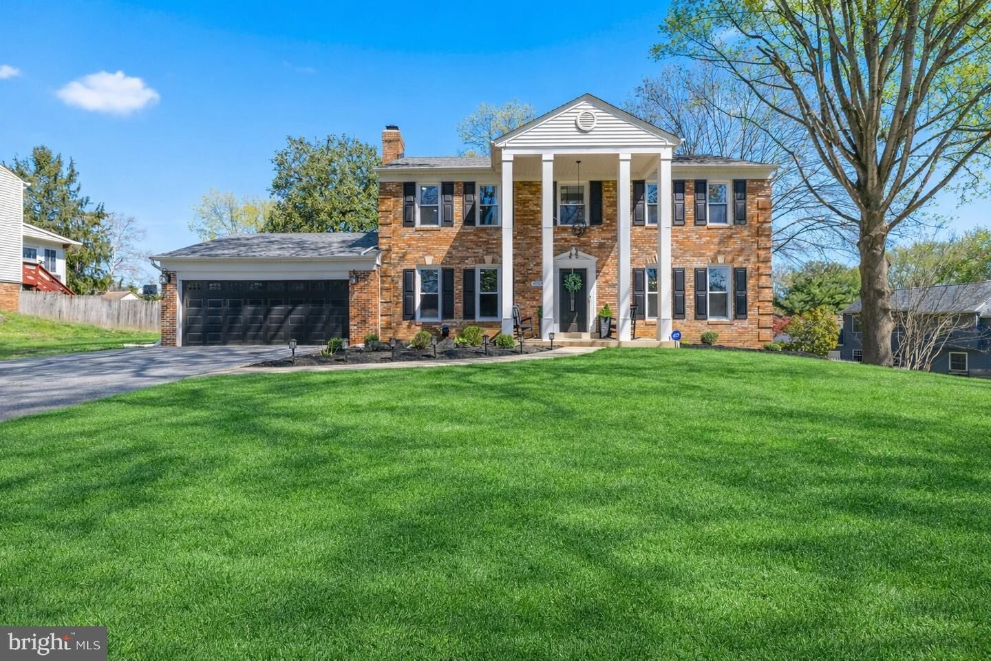 Property Photo:  16905 Old Colony Way  MD 20853 