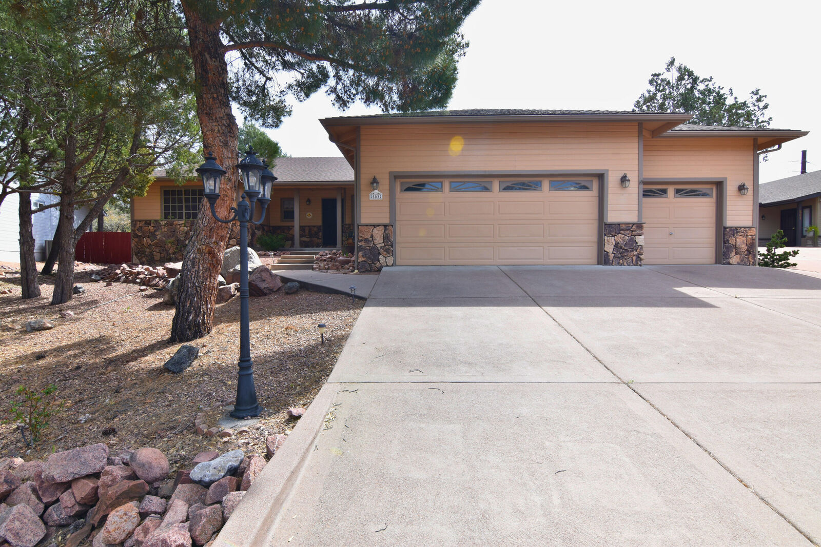 Property Photo:  503 N Wood Hill Road  AZ 85541 