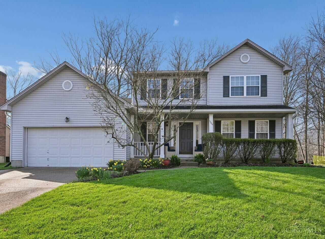 Property Photo:  5984 Woodsbend Drive  OH 45150 