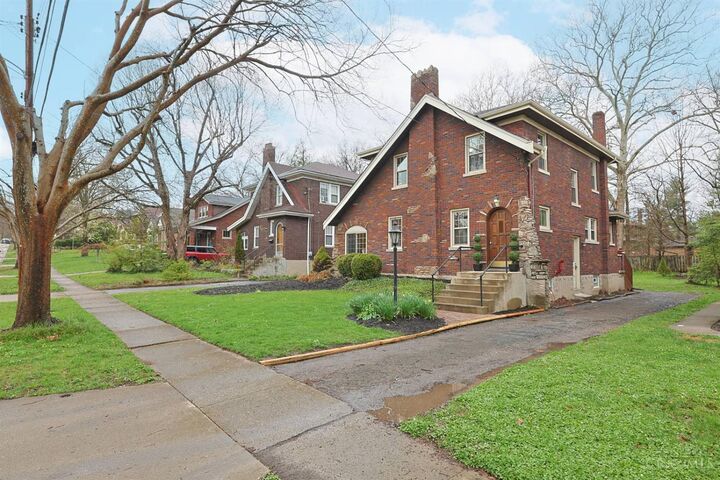 Property Photo:  1568 Wittekind Terrace  OH 45224 