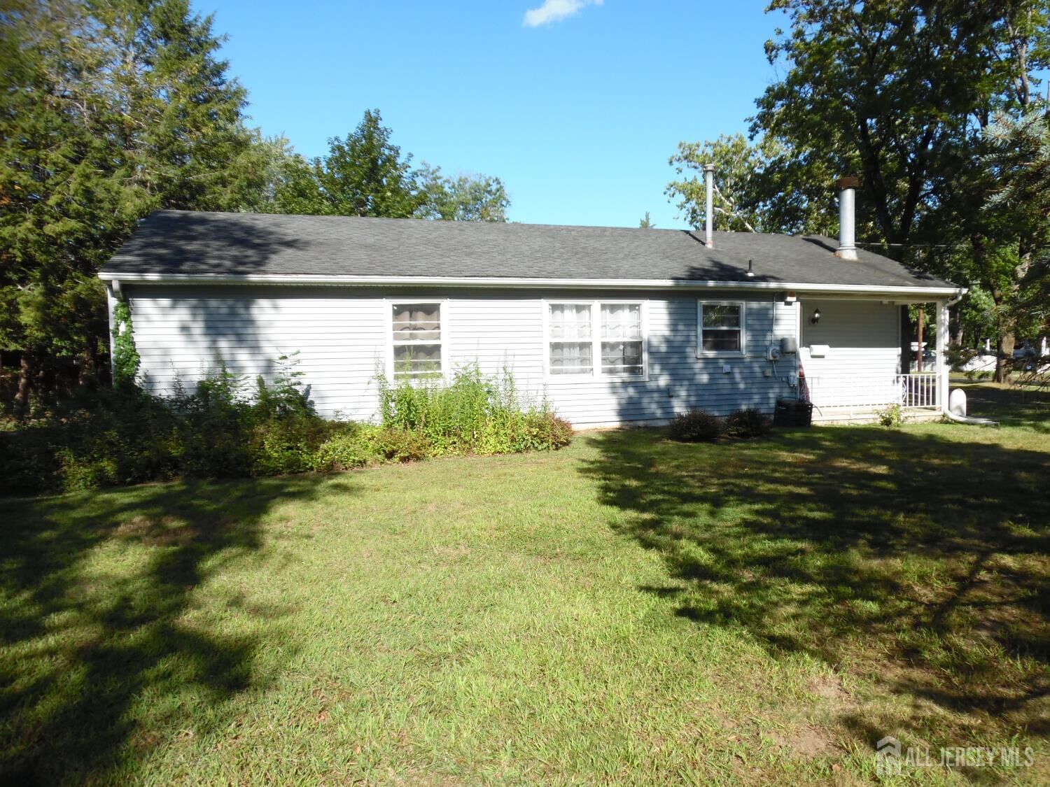 Property Photo: 244 Manalapan Road NJ 08884