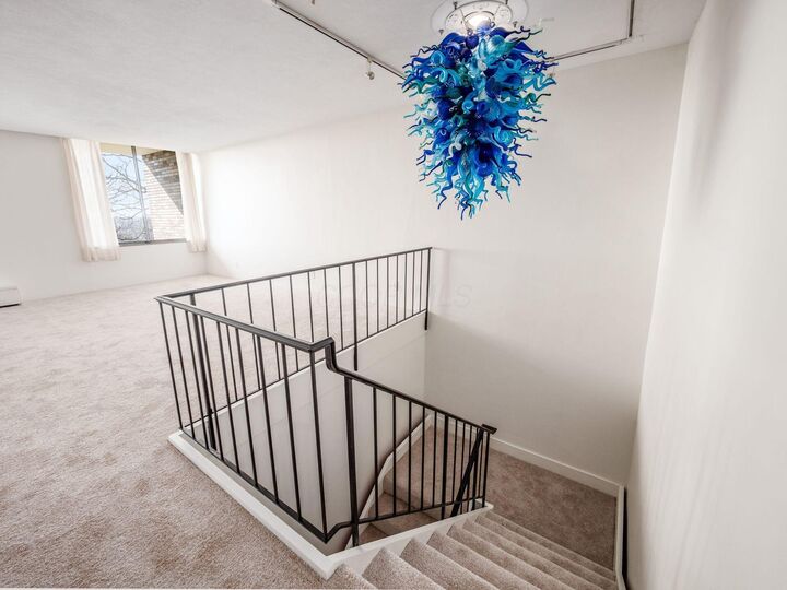 Property Photo: 1000 Urlin Avenue OH 43212