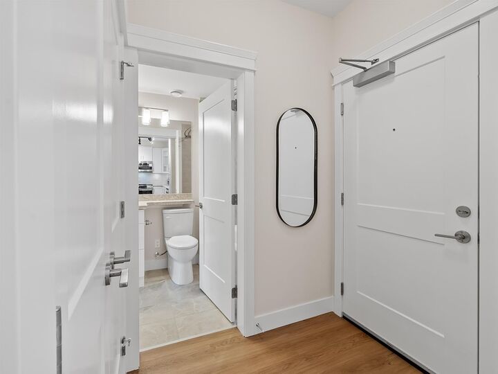 Photo de la propriété:  20926 83 Avenue Avenue 101  BC V2Y 3Y9 