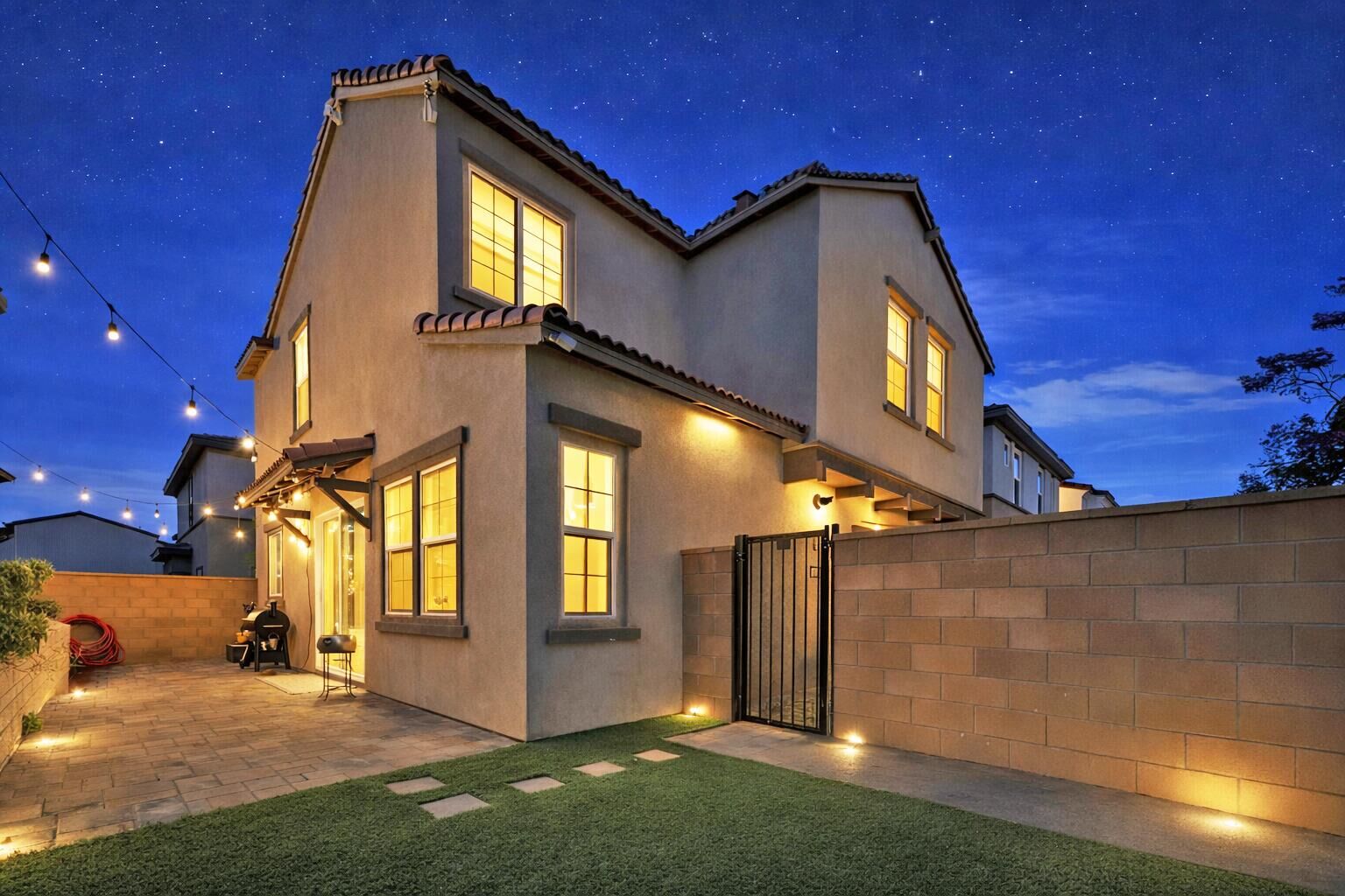 Property Photo:  76284 Yale Way  CA 92211 