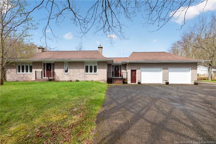 Property Photo: 231 Rue Delagarde NB E8M 1H7