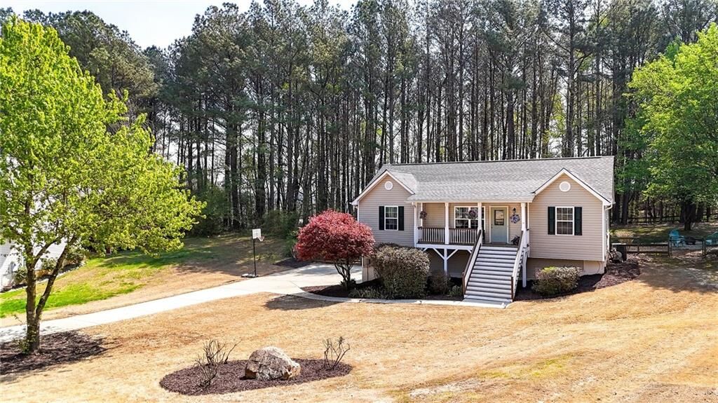 Property Photo: 262 Danburg Court GA 30143