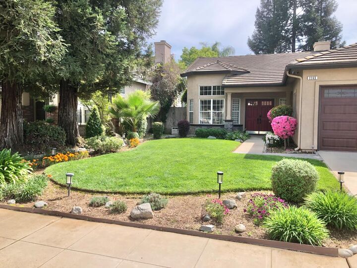 Property Photo:  2265 E Utah Avenue  CA 93720 