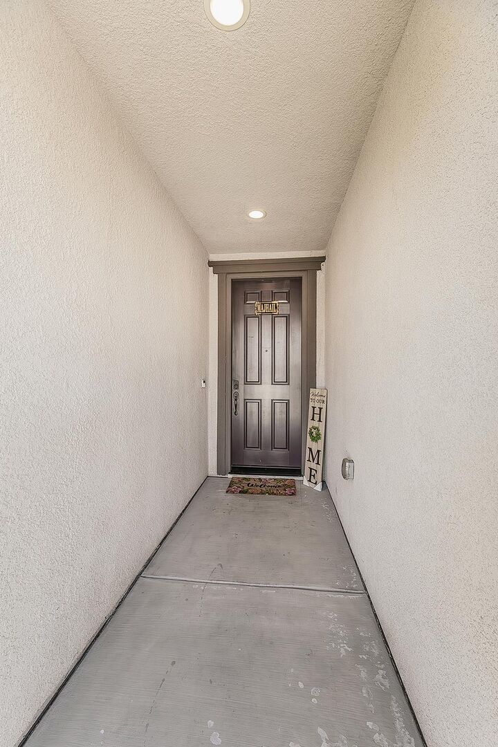 Property Photo:  6805 W Fir Avenue  CA 93722 