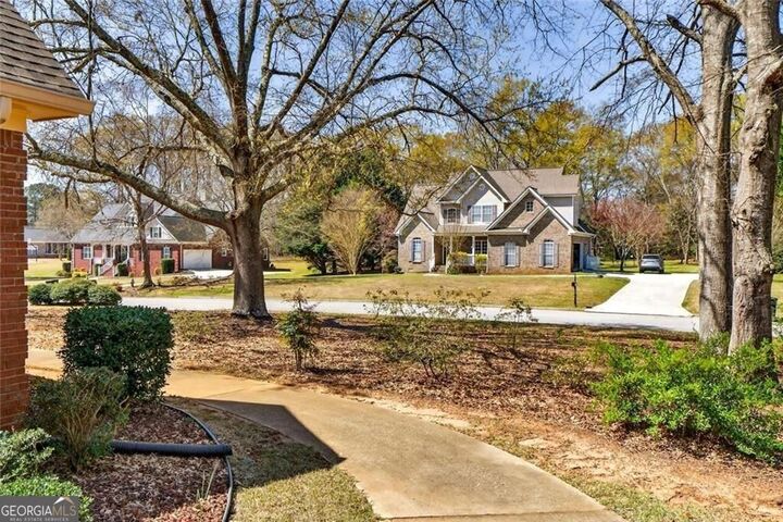 Property Photo: 1106 Sequoia Trail GA 30252
