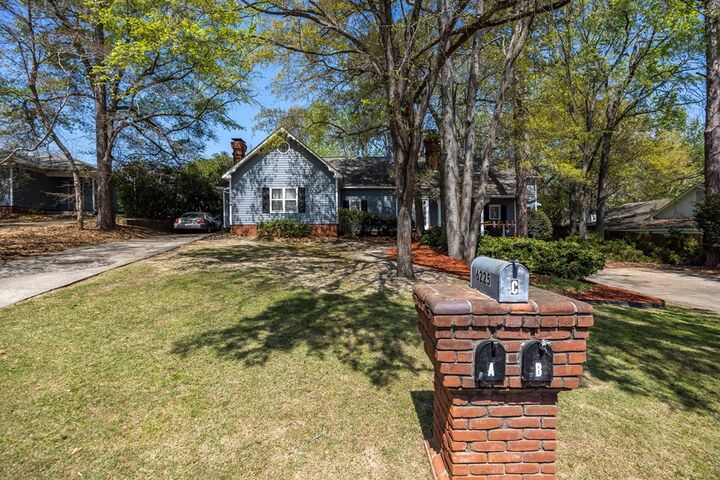 Property Photo: 6225 Olde Towne Drive GA 31907