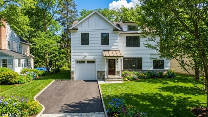 Property Photo:  100 Van Doren Ave  NJ 07928 