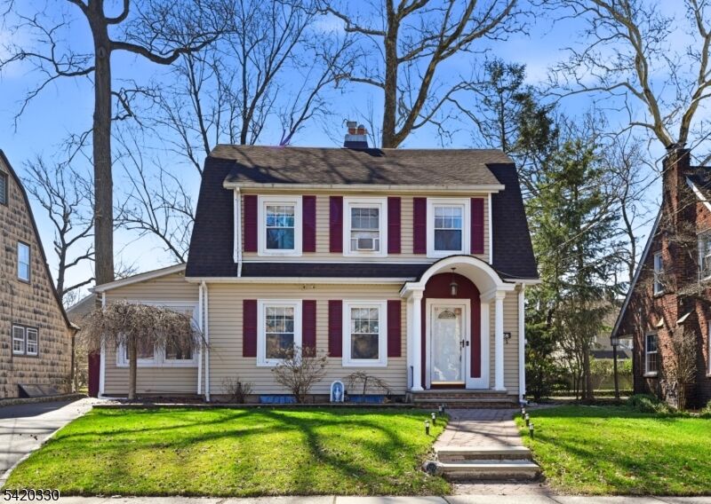 Property Photo:  528 Wyndham Rd  NJ 07666 