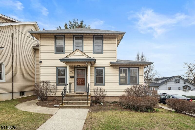 Property Photo:  520 Rutherford Ave  NJ 07071 