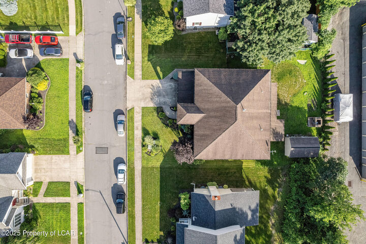 Property Photo:  320 Edward Street  PA 18642 