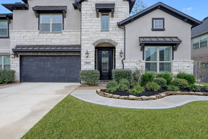 Property Photo:  1067 Lakemont Bend Lane  TX 77362 