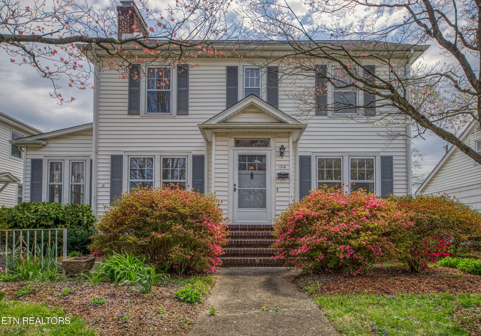 Property Photo: 1714 Fairmont Blvd TN 37917