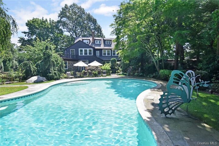 Property Photo:  247 Pelhamdale Avenue  NY 10803 