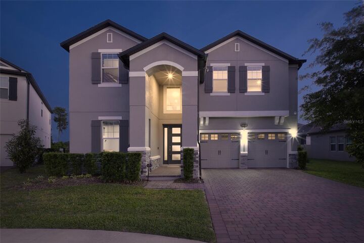 Property Photo: 16006 Gilden Way FL 34787