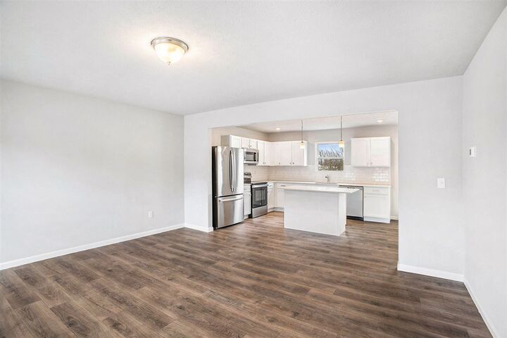 Property Photo: 1229 E Marquette Woods Road MI 49085