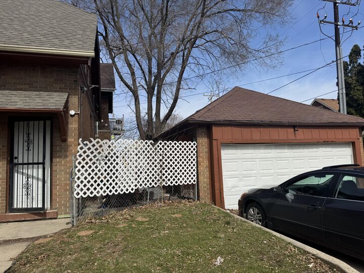 Property Photo:  2804 N 44th St  WI 53210 