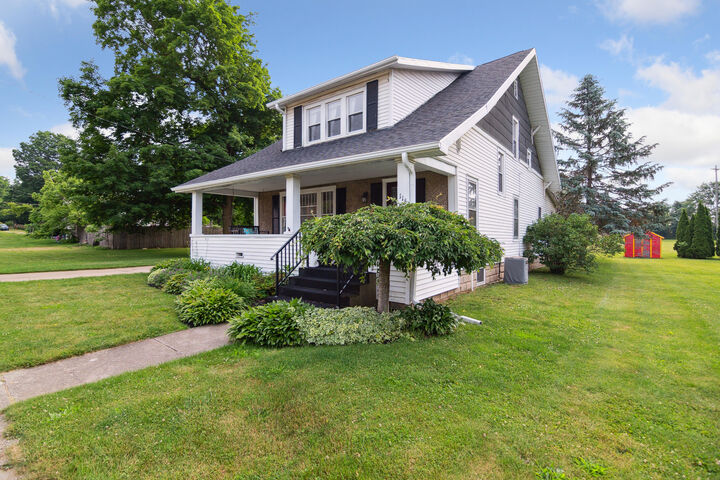 Property Photo:  115 East Street  MI 49274 