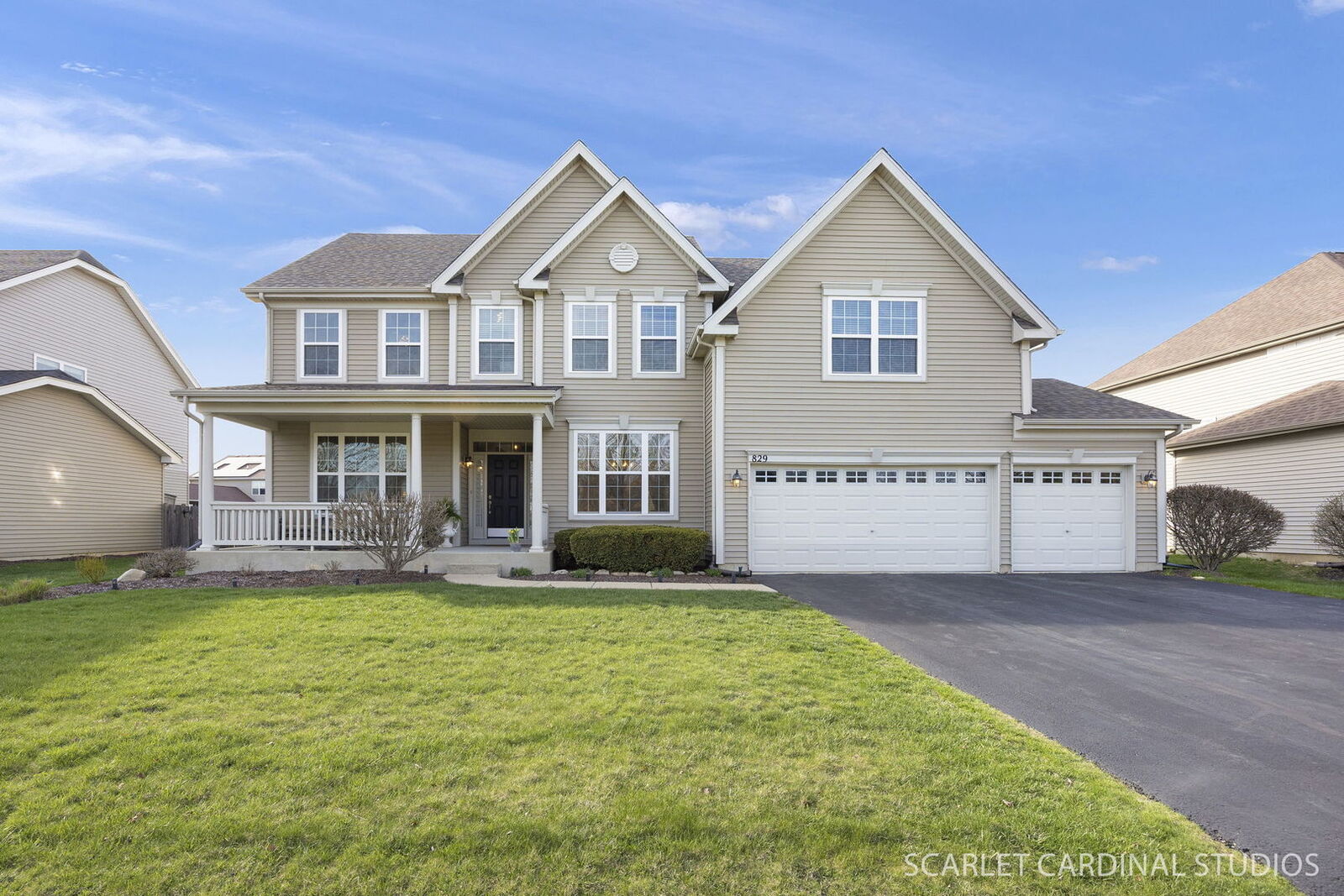 Property Photo:  829 Preston Lane  IL 60543 