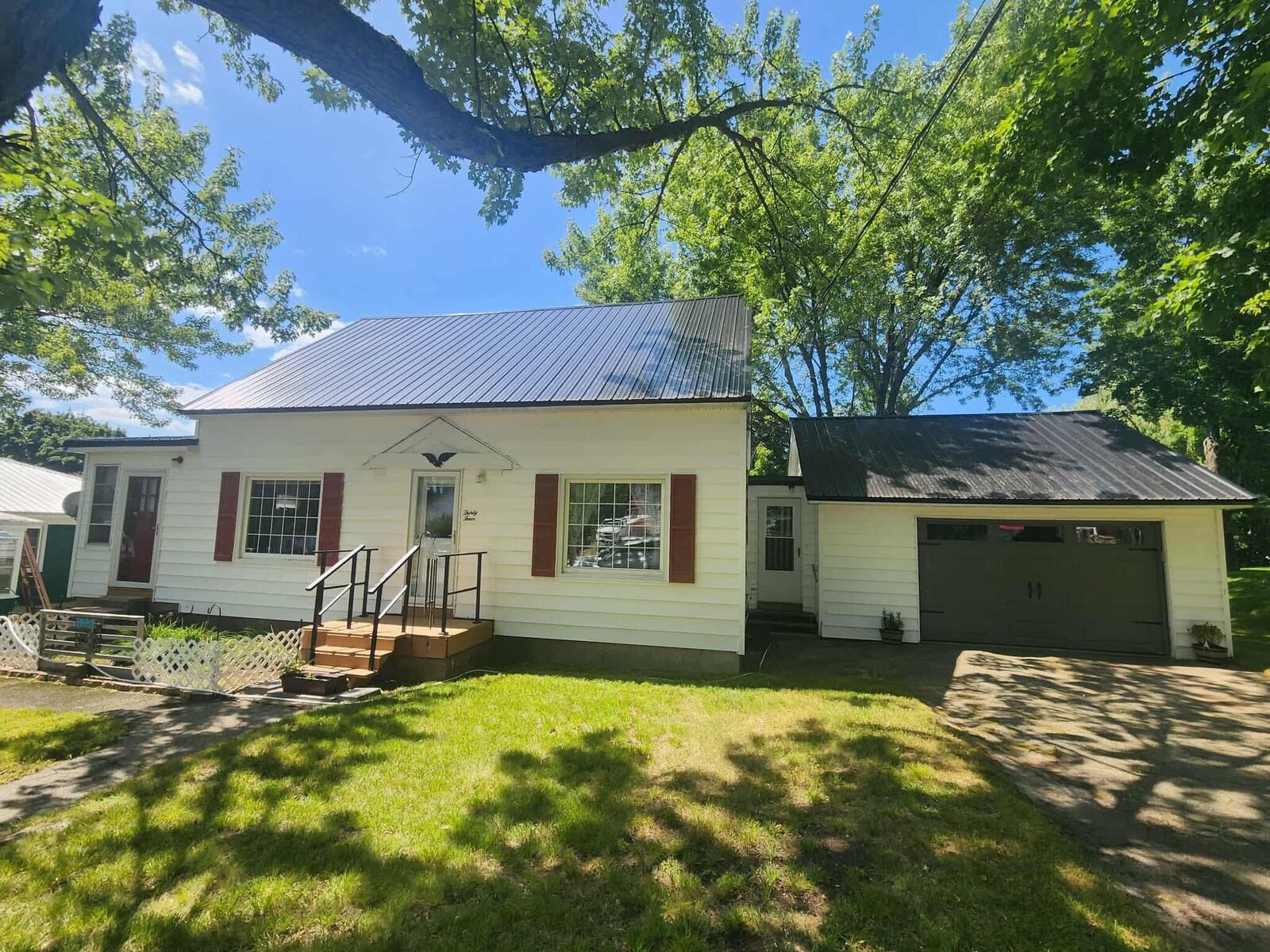 Property Photo:  34 Cedar Street  ME 04430 