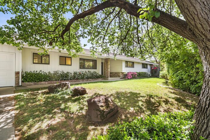 Property Photo:  861 Laverstock Way  CA 95864 