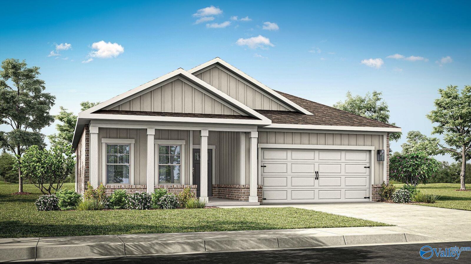 Property Photo:  348 Sandy Oak Drive  AL 35749 