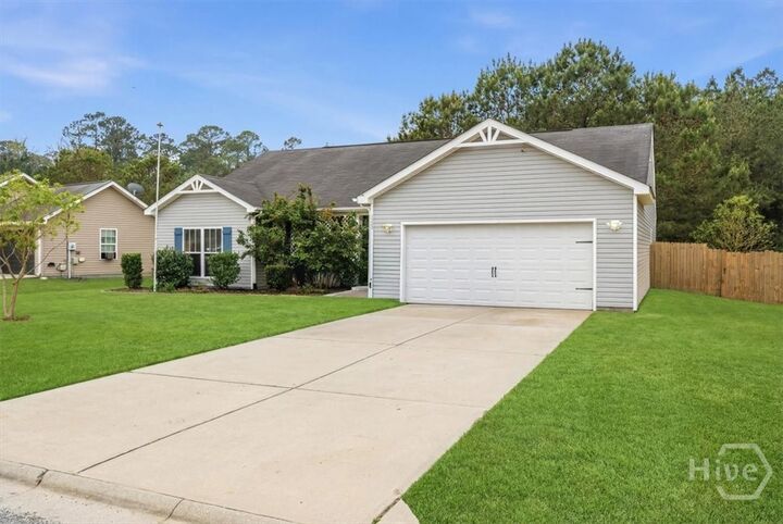 Property Photo:  135 Buckskin Court  GA 31312 