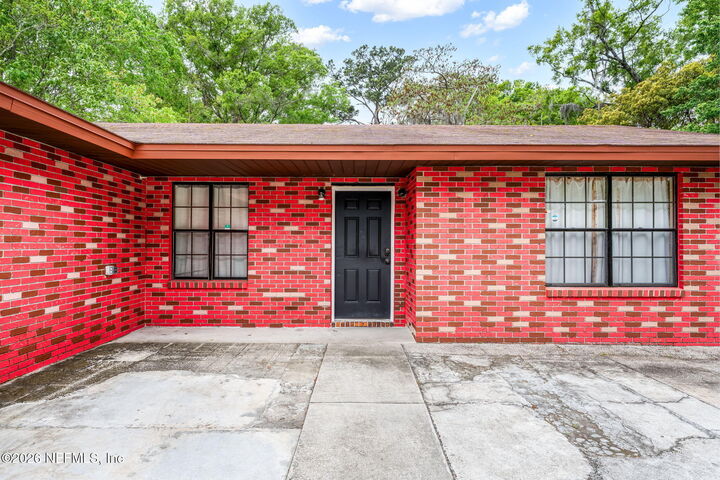 Property Photo:  1114 Lake Shore Boulevard  FL 32205 