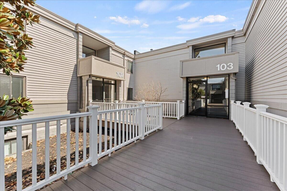 Property Photo:  102 Winding Way  KY 41011 